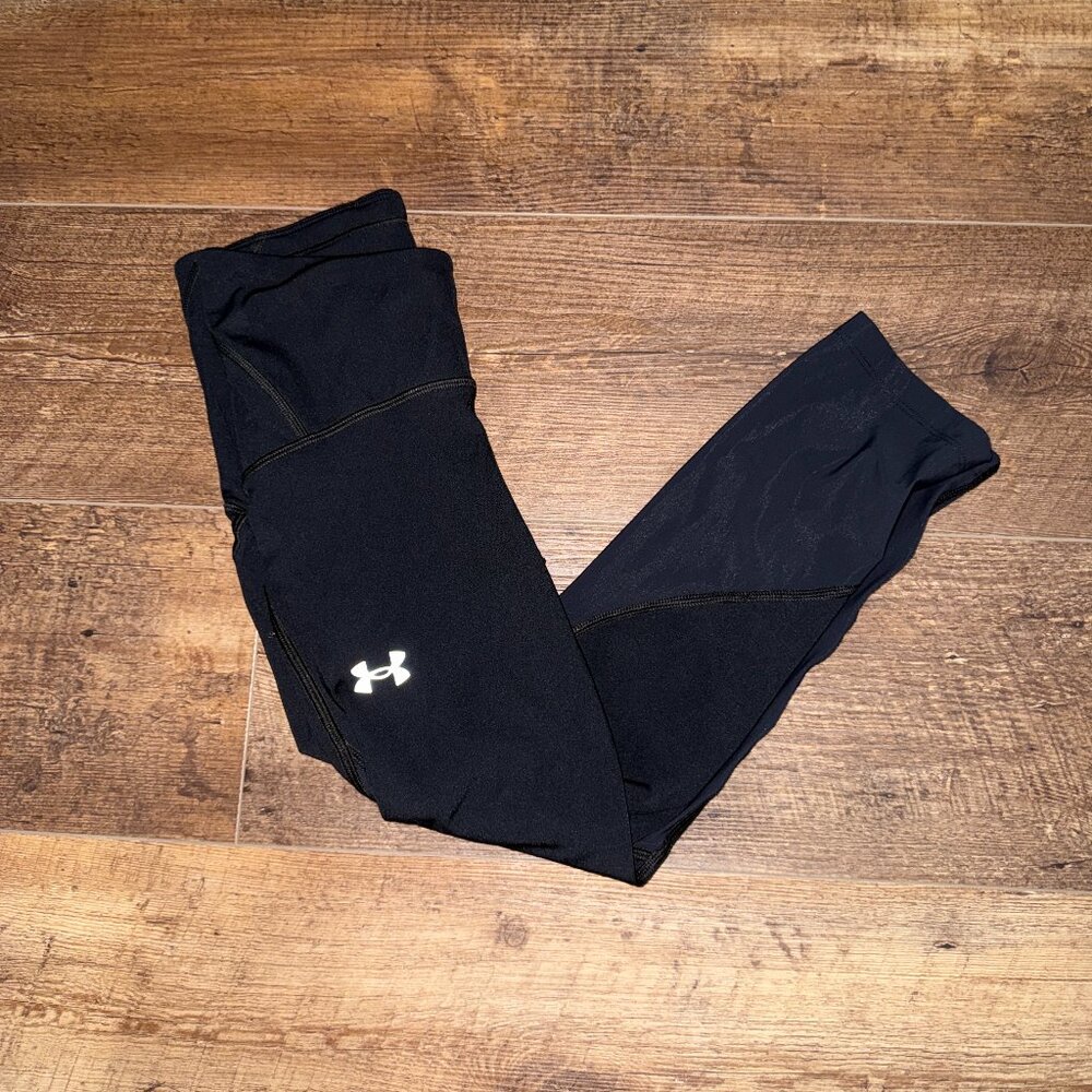 Under Armour HeatGear Capri leggings XS Like New never worn Black